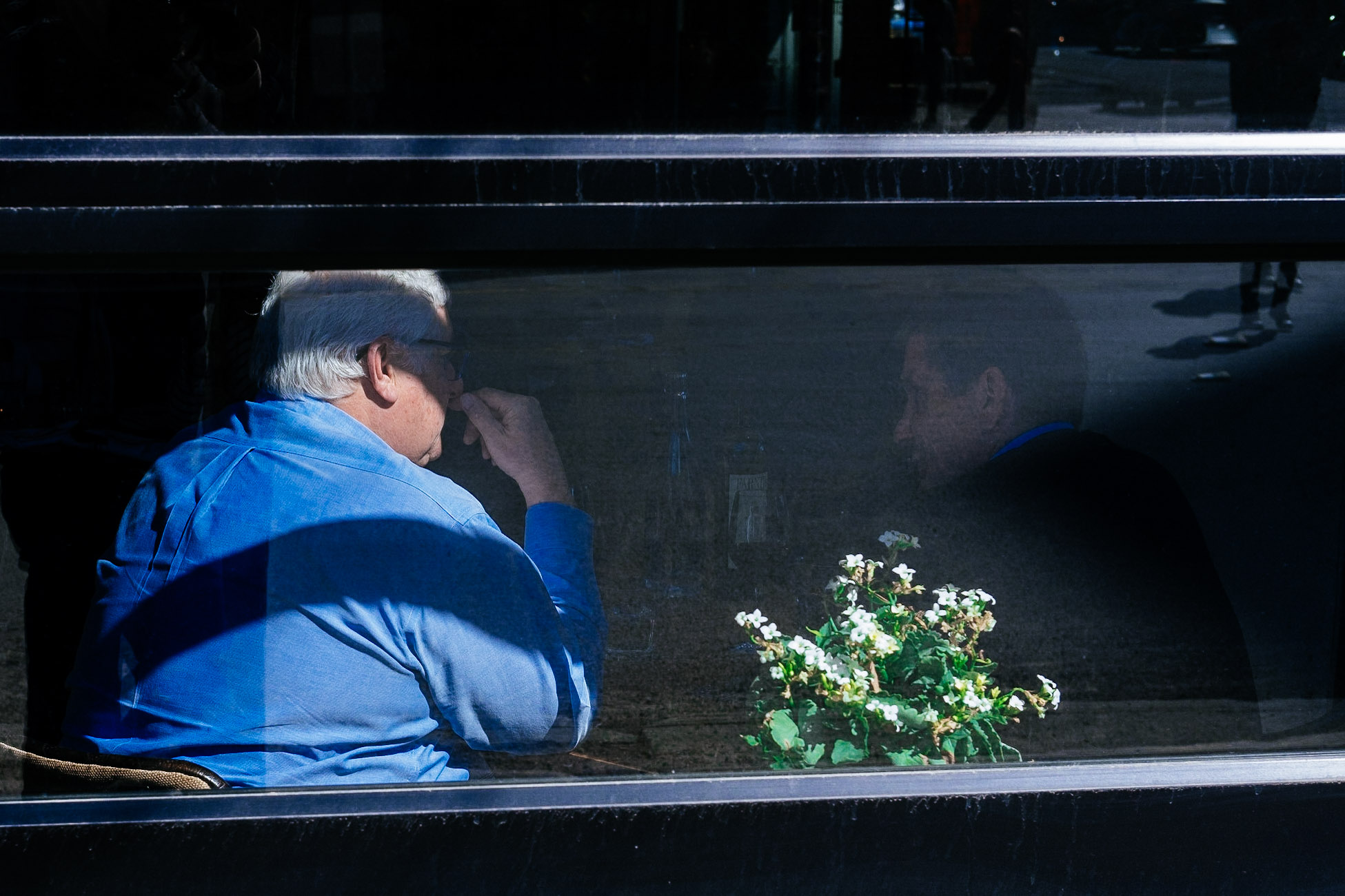 /projects/photography/2019_spring_montreal/blue.jpg